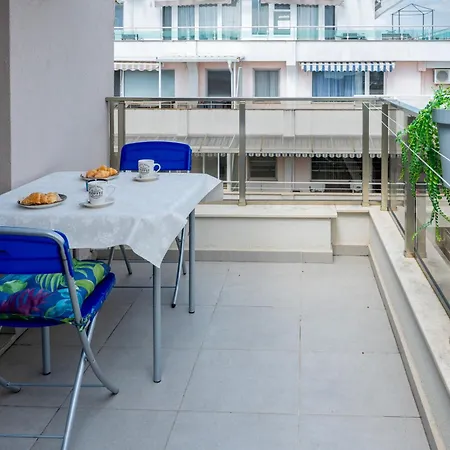 Appartamento Charming With Parking - 5min To The Burgas