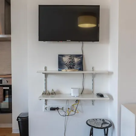 Apartmán Charming With Parking - 5min To The Burgas City