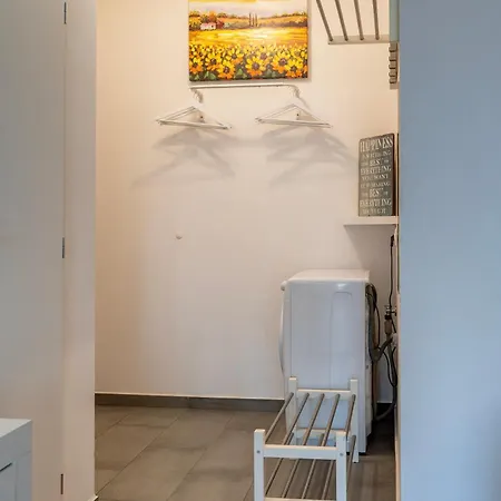 Apartmán Charming With Parking - 5min To The *